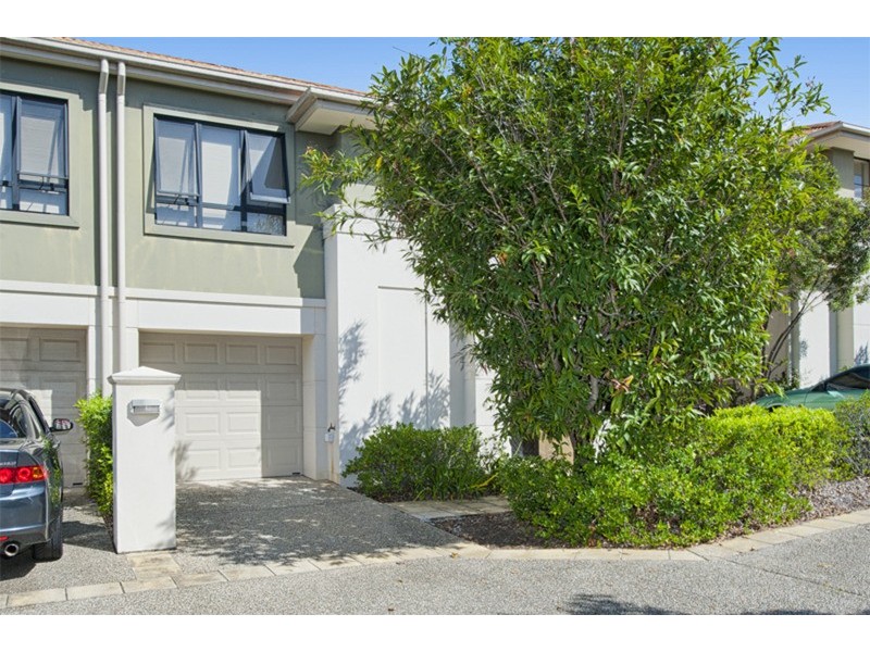 17/5 Assembly  Drive, Varsity Lakes QLD 4227