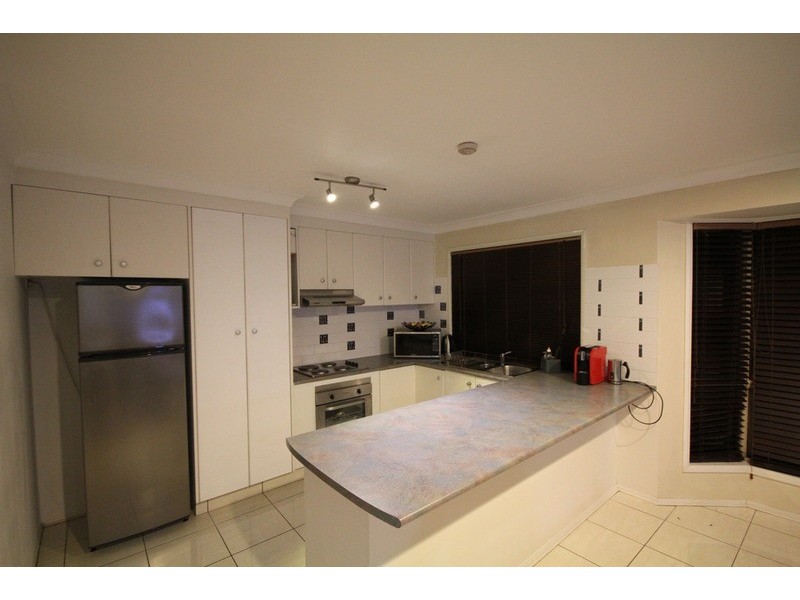 53 Paddington  Drive, Carrara QLD 4211