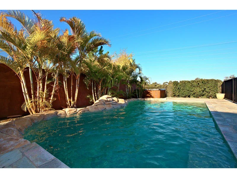 20 Leopardwood  Circuit, Robina QLD 4226