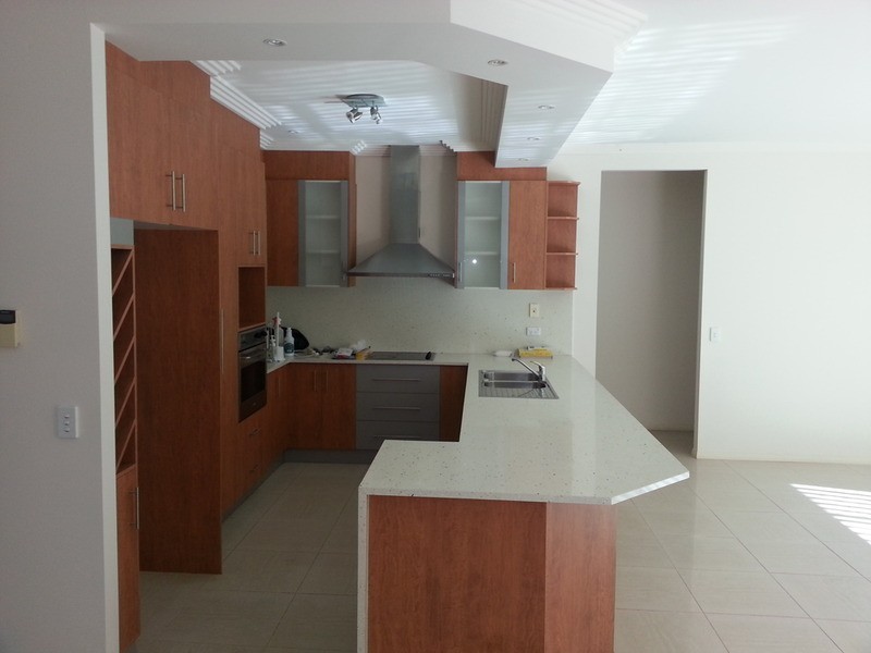 3 Grenada Court, Varsity Lakes QLD 4227