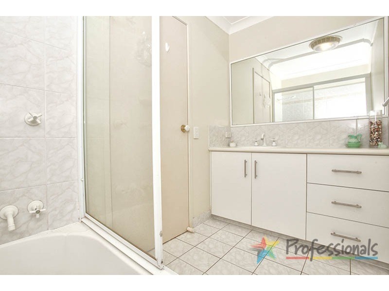 27/10-12 Bridgman Drive, Reedy Creek QLD 4227