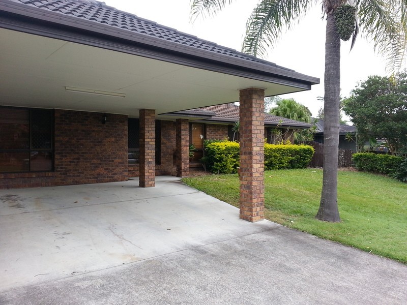 14 Angaston Avenue, Carrara QLD 4211