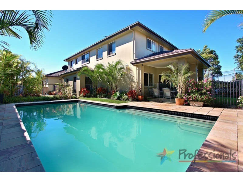 13 Leopardwood  Circuit, Robina QLD 4226