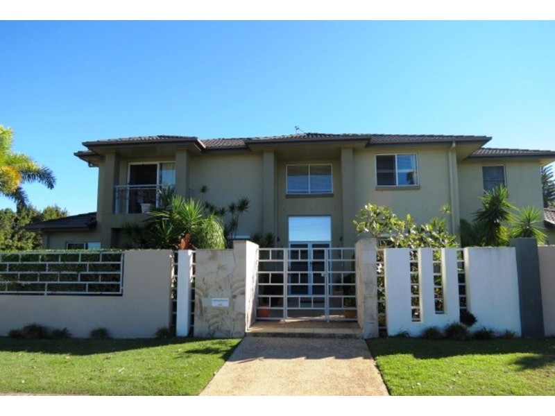 13 Leopardwood  Circuit, Robina QLD 4226