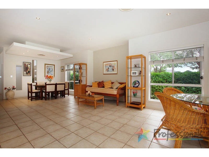 13 Leopardwood  Circuit, Robina QLD 4226