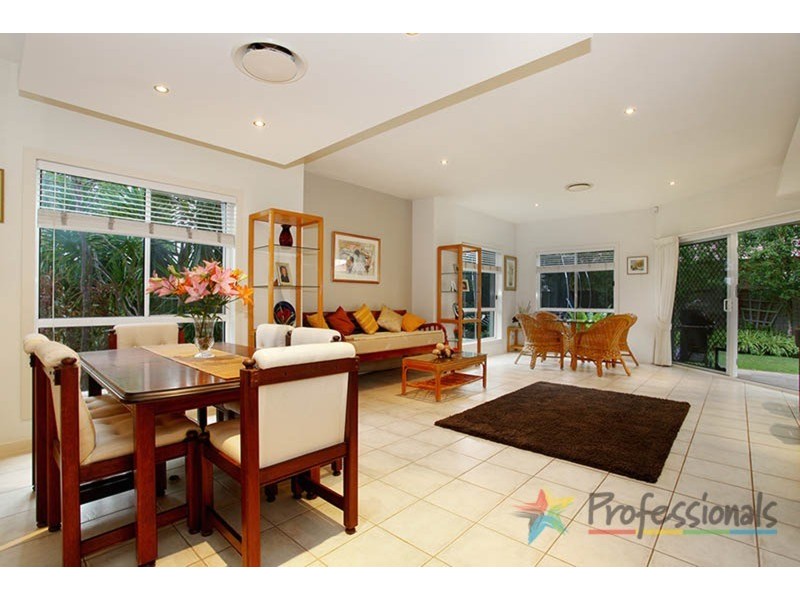 13 Leopardwood  Circuit, Robina QLD 4226