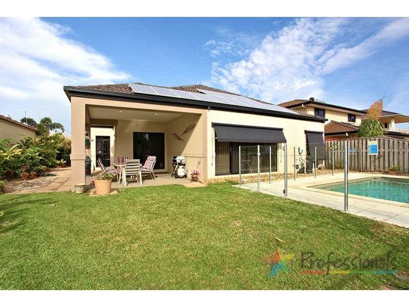 6 Fan Road, Robina QLD 4226