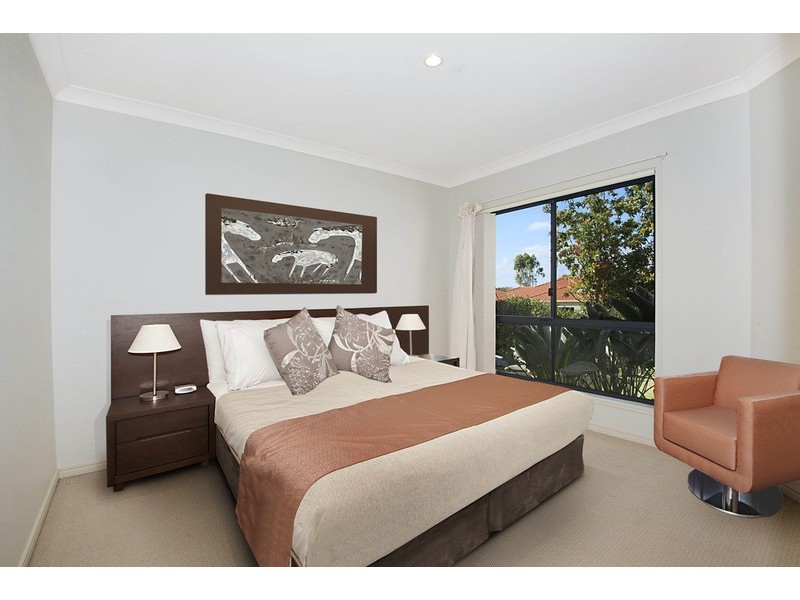64 Prospect Court, Robina QLD 4226