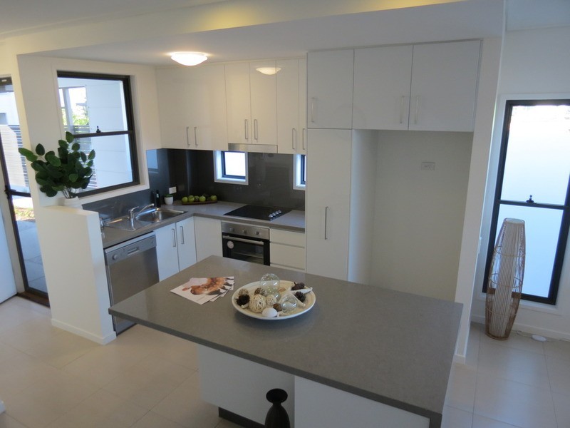 18 The Garden Way, Robina QLD 4226