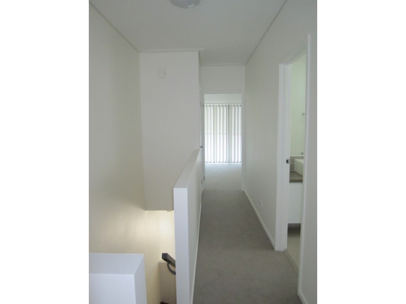 18 The Garden Way, Robina QLD 4226