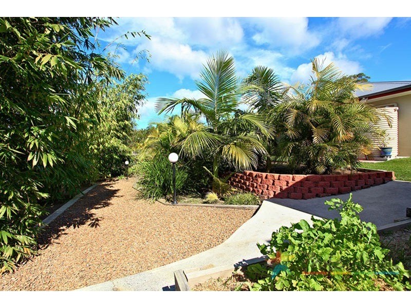 7 Skyburnett Street, Reedy Creek QLD 4227
