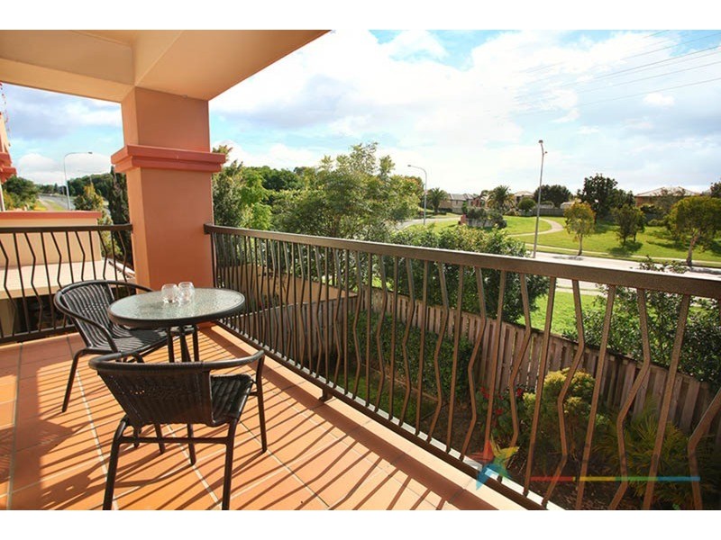 3/480 Christine Avenue, Robina QLD 4226