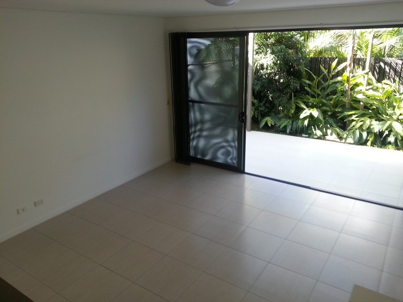 10 the garden Way, Robina QLD 4226