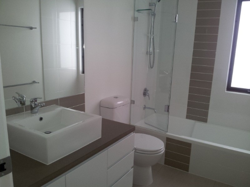 10 the garden Way, Robina QLD 4226