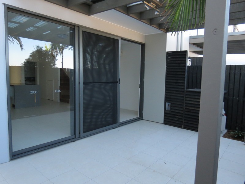10 the garden Way, Robina QLD 4226