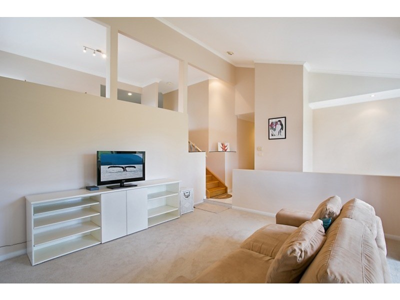 20 Broadview Place, Robina QLD 4226