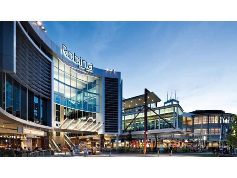 20 Broadview Place, Robina QLD 4226