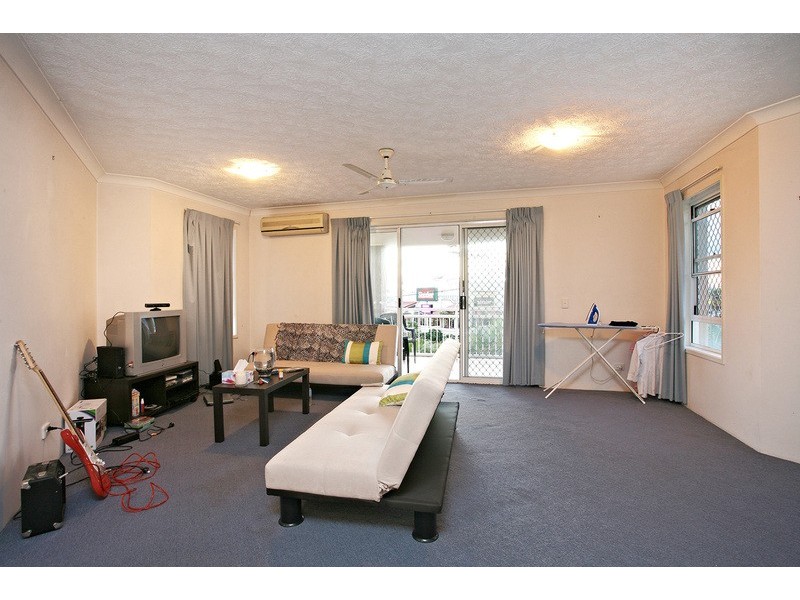 18/2489 Gold Coast Highway, Mermaid Beach QLD 4218