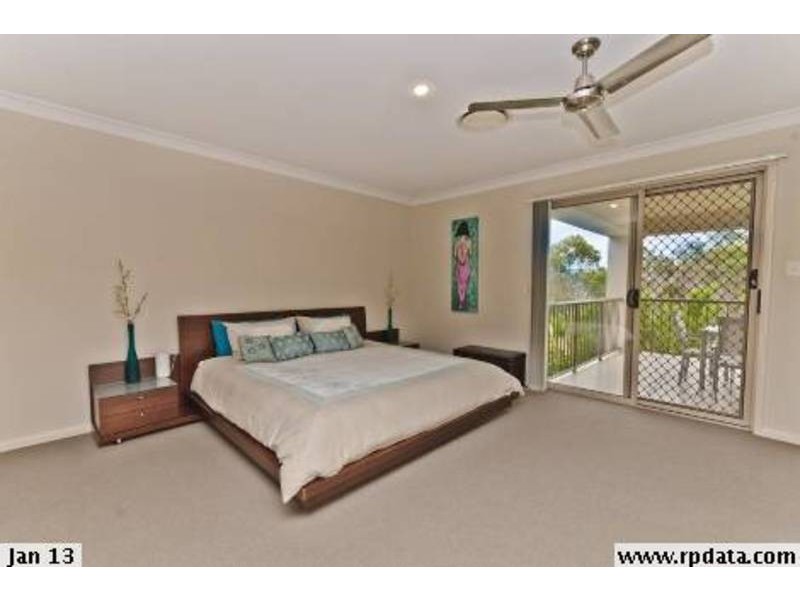 5 Silvermaple Court, Robina QLD 4226