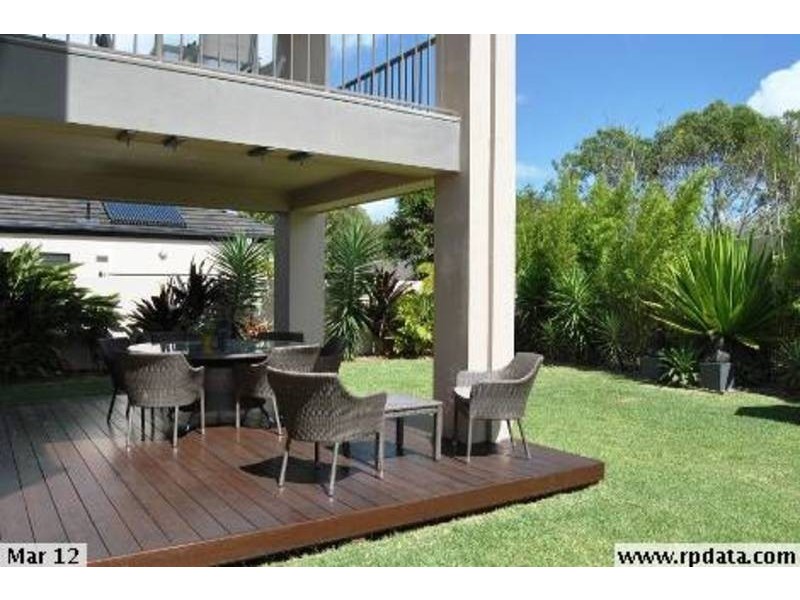 5 Silvermaple Court, Robina QLD 4226