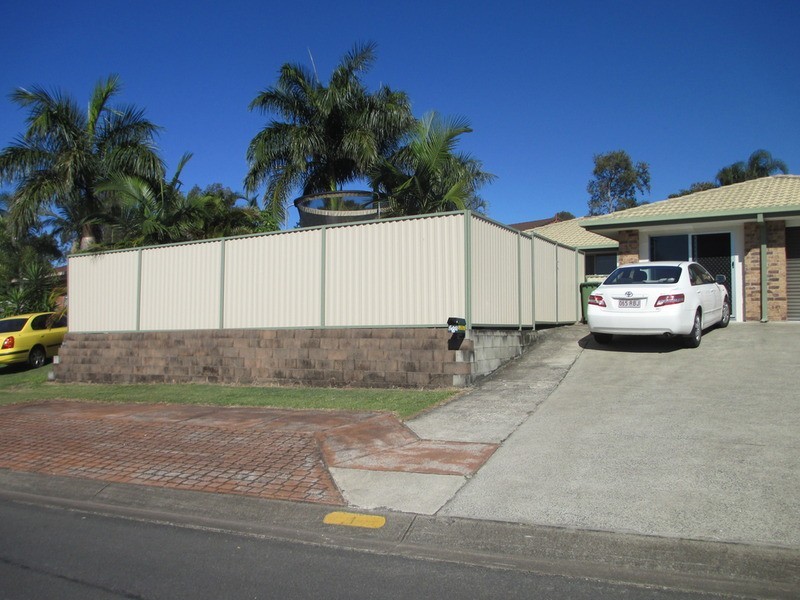 2/1 Columbia  Court, Oxenford QLD 4210