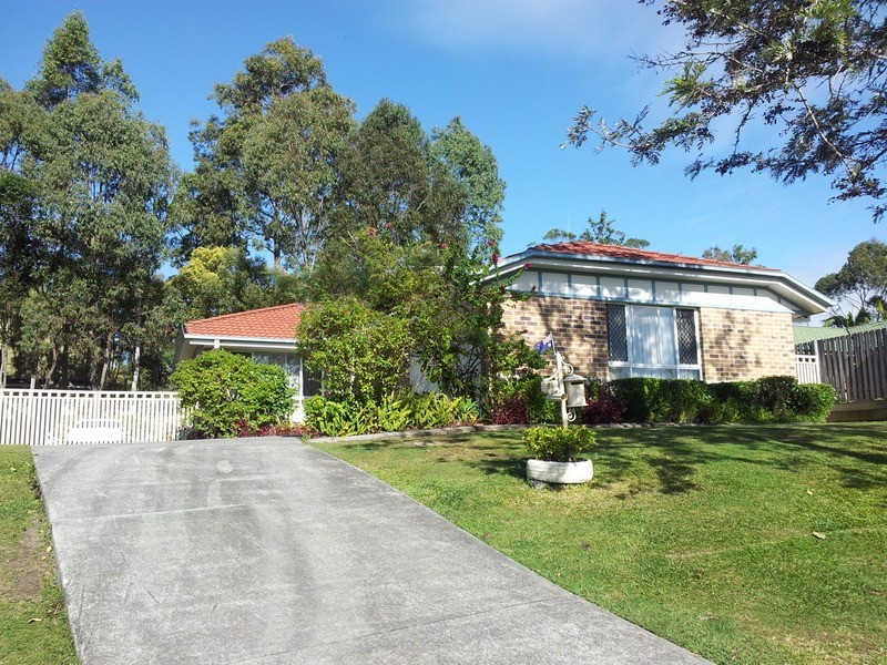 61 Leviathan Drive, Mudgeeraba QLD 4213