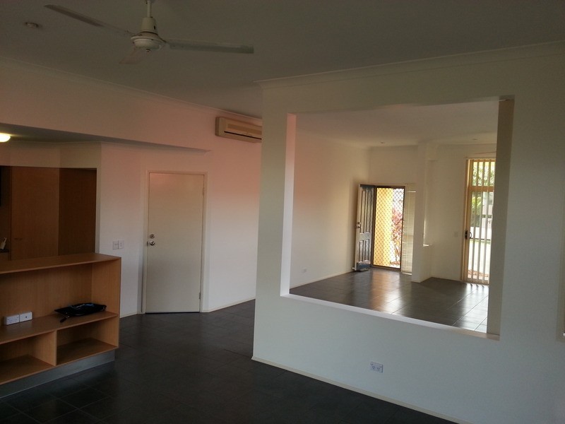 6 Grenada Court, Varsity Lakes QLD 4227
