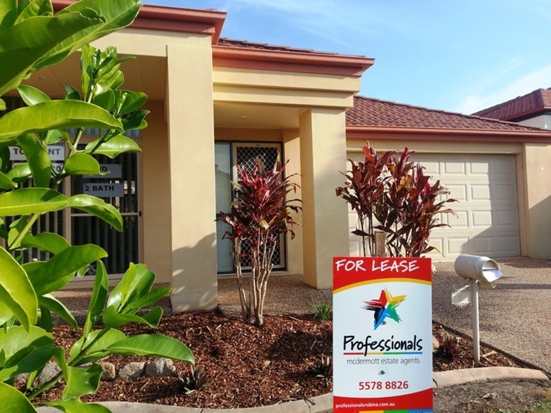 6 Grenada Court, Varsity Lakes QLD 4227