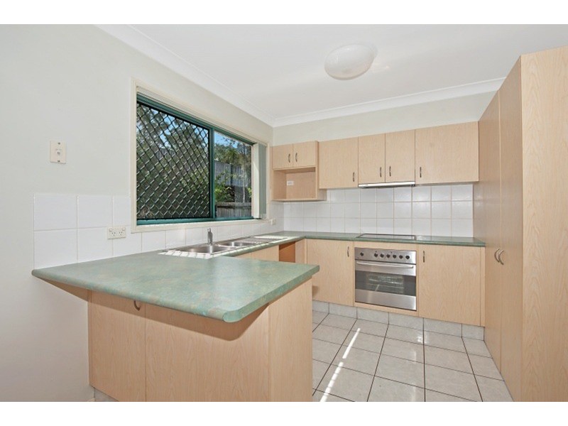 40 Clear River Boulevard, Ashmore QLD 4214