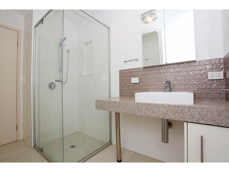 9 Tusmore  Place, Robina QLD 4226