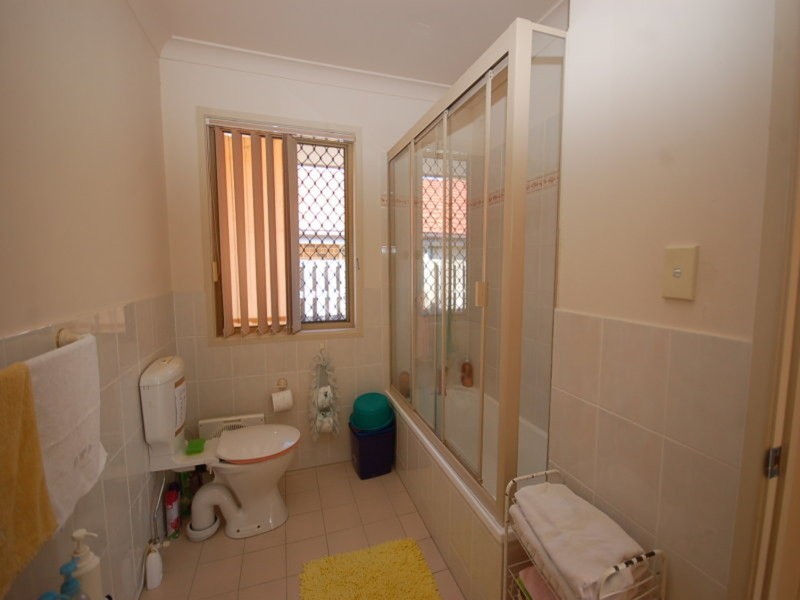 24 Queen Charlotte  Court, Mudgeeraba QLD 4213
