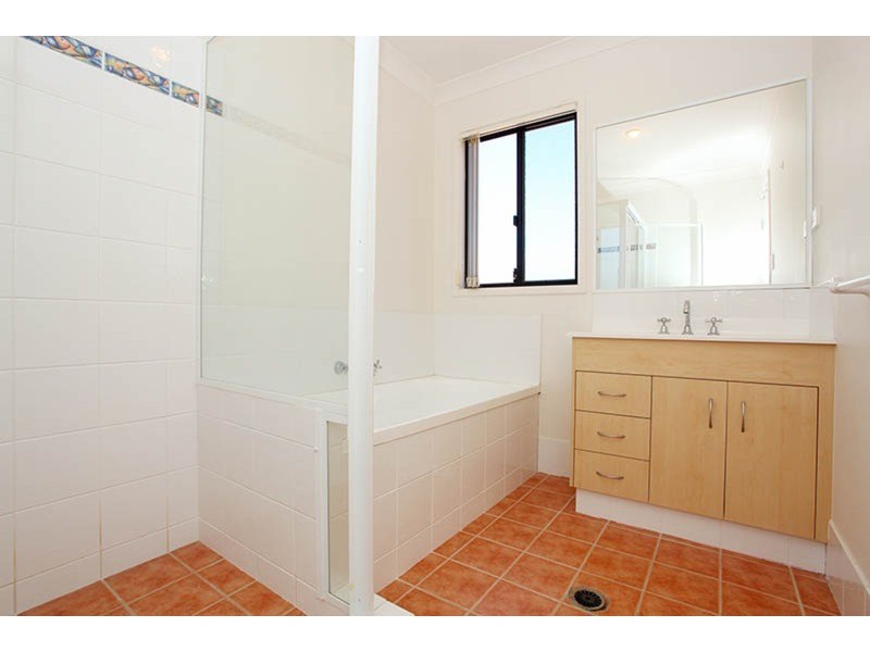 6/127 Gooding  Drive, Merrimac QLD 4226