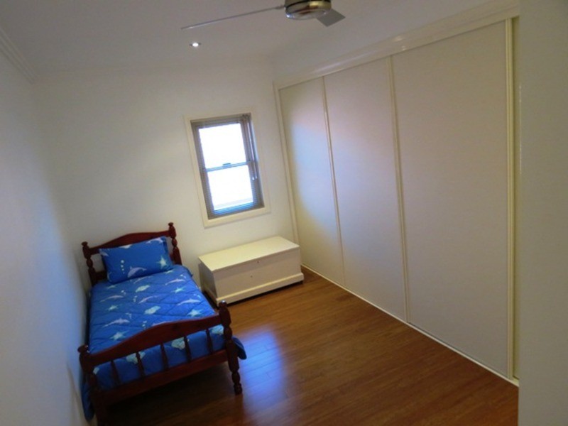 33 Meridien Avenue, Varsity Lakes QLD 4227