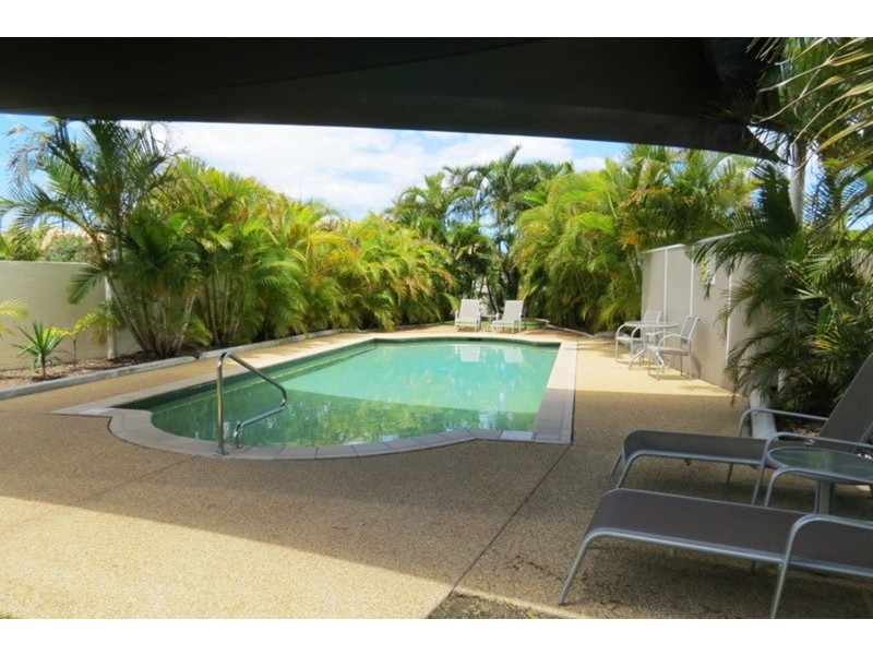 18/323 Christine Avenue, Varsity Lakes QLD 4227