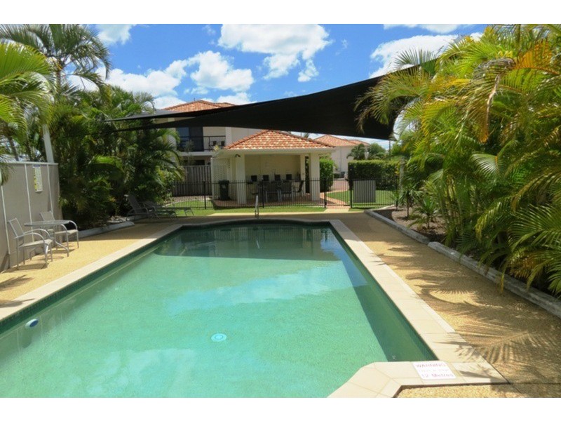 18/323 Christine Avenue, Varsity Lakes QLD 4227