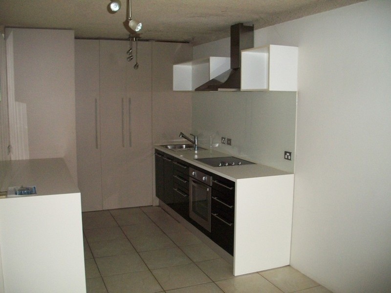 9/116 Petrel  Avenue, Mermaid Beach QLD 4218