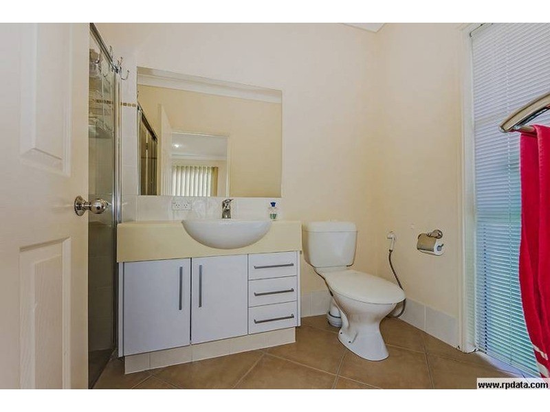 .. Meridien Avenue, Varsity Lakes QLD 4227