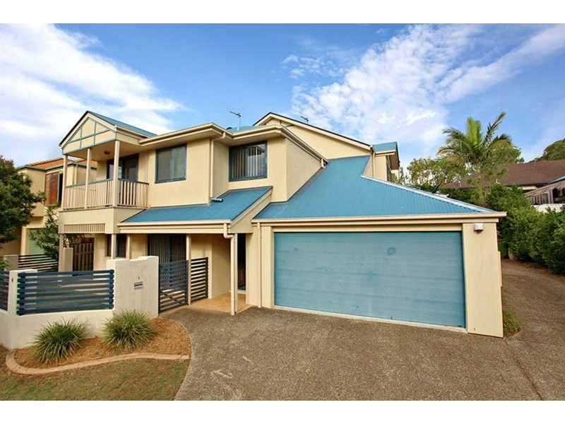 1/4 Gammon Drive, Varsity Lakes QLD 4227