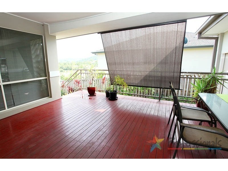 19 Buchanan Circuit, Oxenford QLD 4210