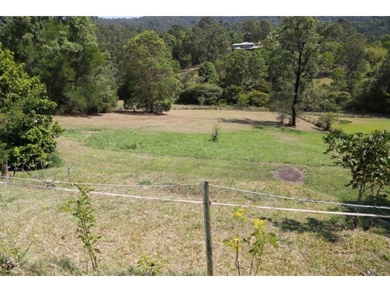 19 AYLESHAM Drive, Bonogin QLD 4213