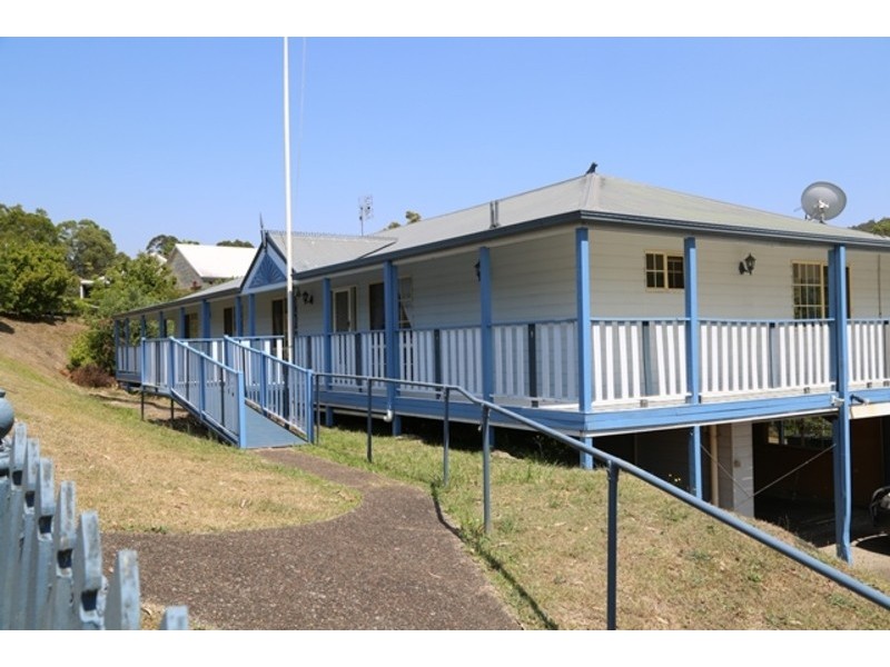 19 AYLESHAM Drive, Bonogin QLD 4213