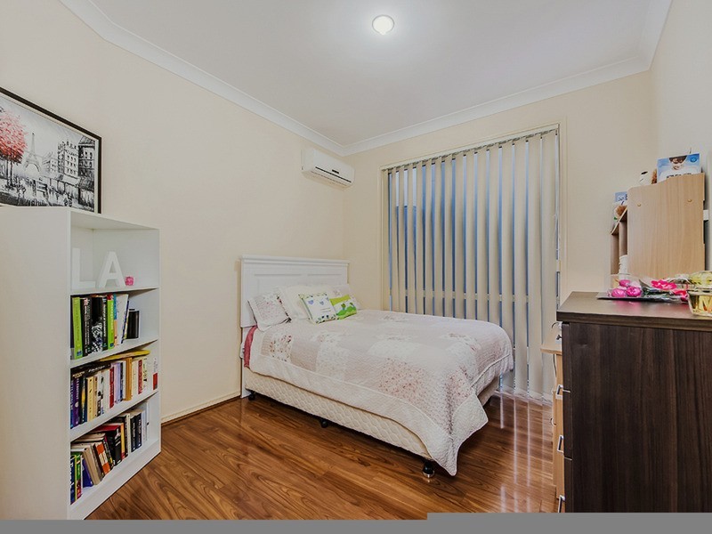 34 Meridien  Avenue, Varsity Lakes QLD 4227