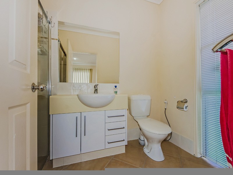 34 Meridien  Avenue, Varsity Lakes QLD 4227