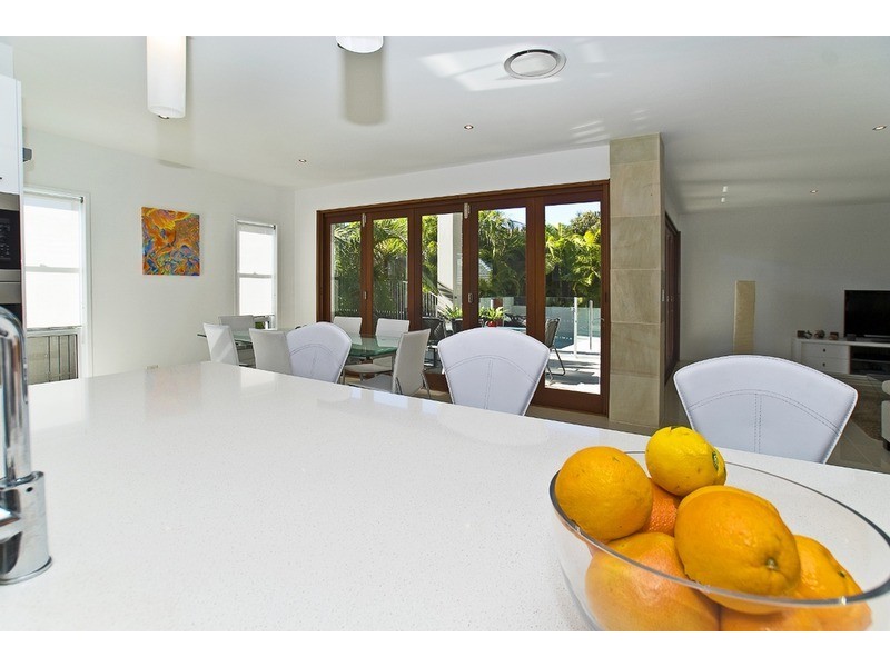 18 Corvus Way, Robina QLD 4226