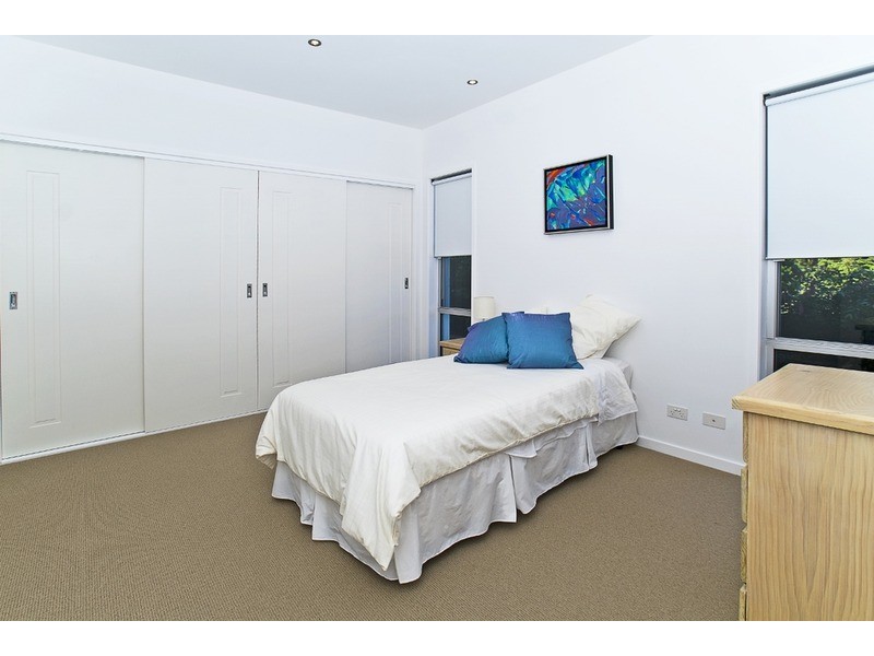 18 Corvus Way, Robina QLD 4226