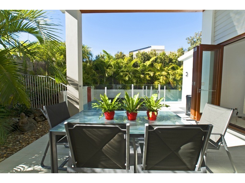 18 Corvus Way, Robina QLD 4226