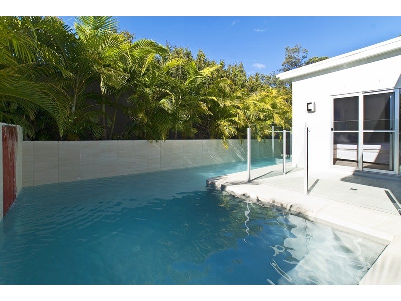 18 Corvus Way, Robina QLD 4226