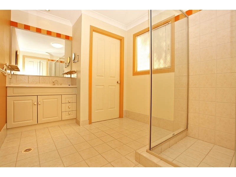 99 Olympus Drive, Robina QLD 4226