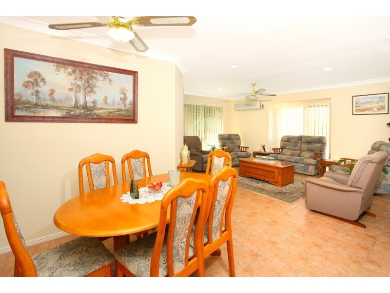 1/11 St Lucia Court, Varsity Lakes QLD 4227