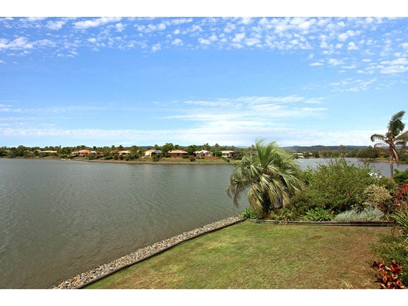 26 Seafoam Close, Varsity Lakes QLD 4227